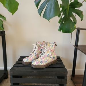 Doc Martens limited edition women's size 6
